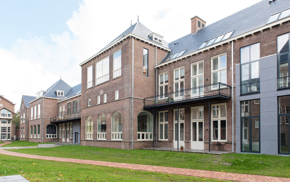 Ontwerp architect voor herbestemming laboratorium Pathologie tot woon, werk en educatieve functies Leiden